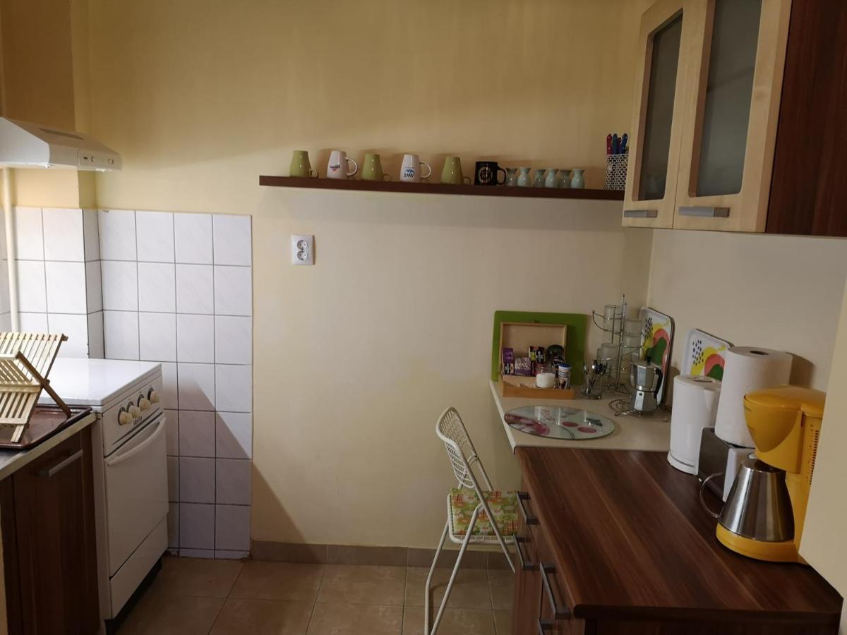 Veva Apartman - Eger Maganszallashely Εξωτερικό φωτογραφία
